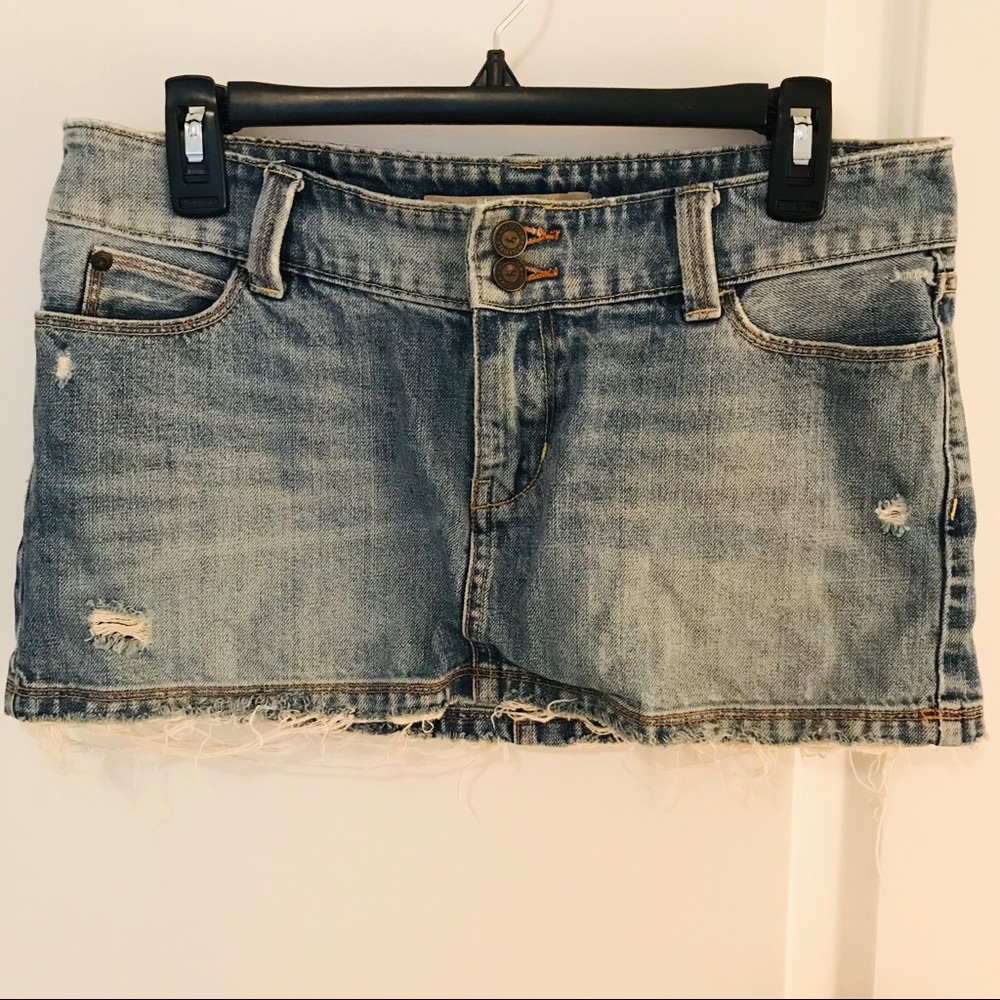 Vintage Hollister Jean Skirt (Size 5)